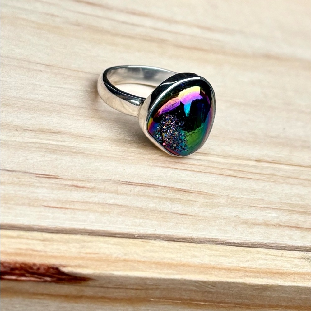Titanium Aura Druzy Ring - Picture 7 of 15